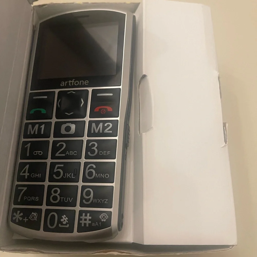 A400 Silver - Big Button Cell Phone for Seniors “SCREEN DO NOT TURN ON “